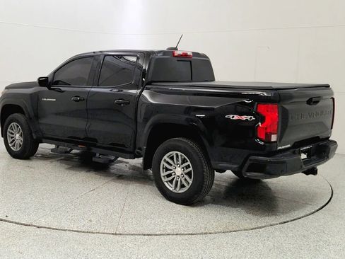 Used 2024 Chevrolet Colorado LT w/ LT Convenience Package image 5