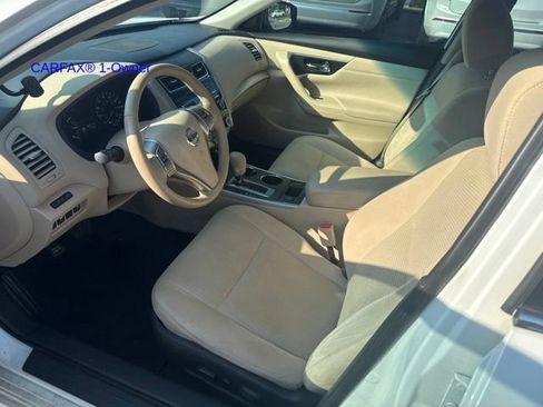 Used 2015 Nissan Altima 2.5 SV w/ Convenience Package FWD image 23