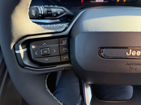 New 2026 Jeep Cherokee Overland AWD/4WD image 24