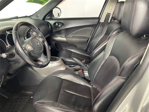 Used 2012 Nissan Juke SL w/ Sport Pkg image 2