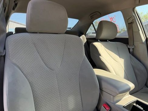 Used 2009 Toyota Camry V6 image 7