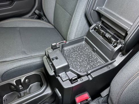 New 2025 Jeep Wrangler Sport S image 31