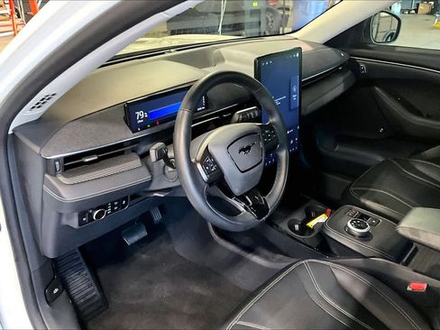 Used 2024 Ford Mustang Mach-E Premium image 17