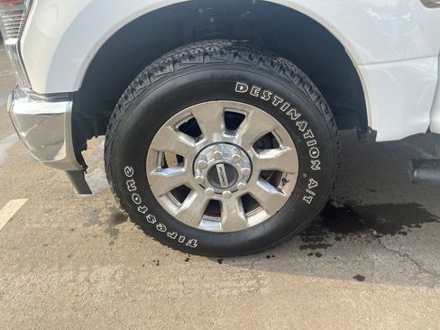Used 2021 Ford F350 XLT w/ XLT Value Package RWD image 28