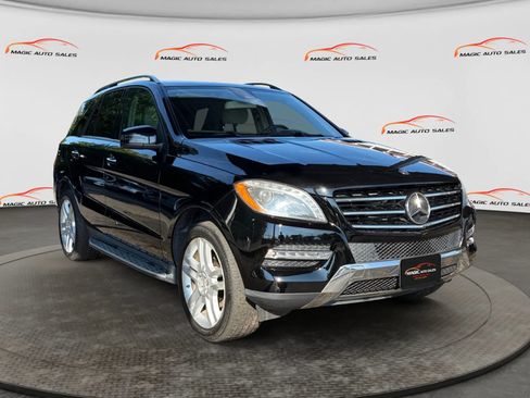 Used 2014 Mercedes-Benz ML 350 BlueTEC 4MATIC image 5