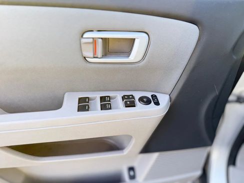 Used 2015 Honda Pilot SE image 24