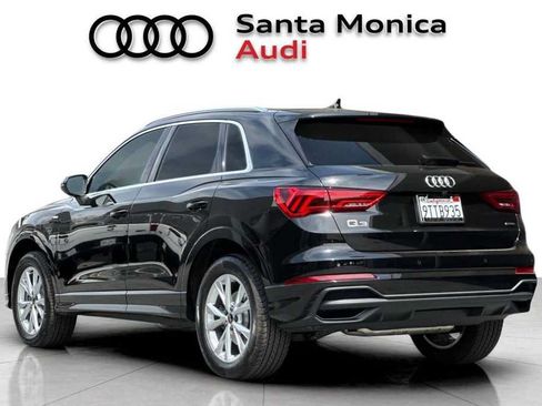 Used 2025 Audi Q3 2.0T Premium w/ Convenience Package AWD/4WD image 6