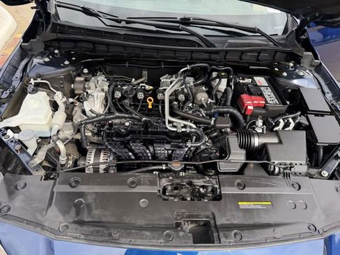 Used 2024 Nissan Altima 2.5 SR image 25