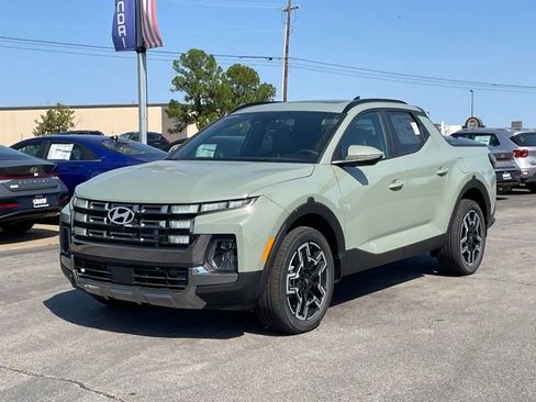 New 2025 Hyundai Santa Cruz Limited image 3