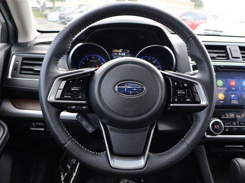 Used 2019 Subaru Outback 2.5i Limited AWD/4WD image 15
