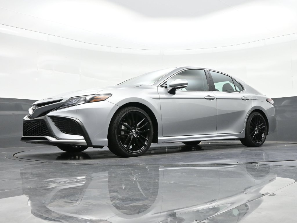 Used 2024 Toyota Camry XSE w/ Driver Assist Package FWD image 22