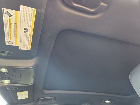 Used 2023 Cadillac XT4 Sport image 27