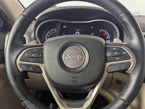Used 2014 Jeep Grand Cherokee Laredo w/ Quick Order Package 23E RWD image 16