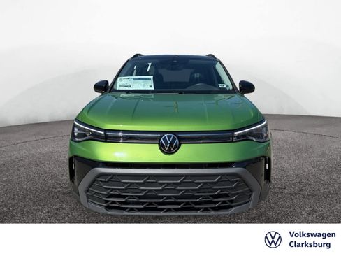 New 2026 Volkswagen Taos SE AWD/4WD image 24
