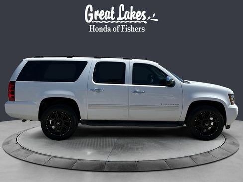 Used 2010 Chevrolet Suburban LT AWD/4WD image 6