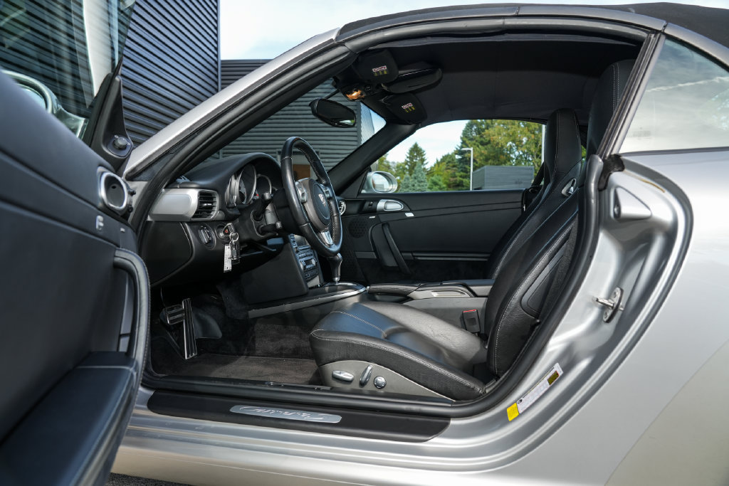 Used 2008 Porsche 911 Cabriolet image 21