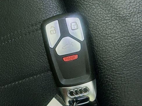 Used 2018 Audi Q5 2.0T Premium Plus w/ Premium Plus Package image 38