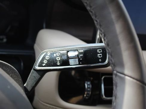 Certified 2023 Lincoln Nautilus Reserve AWD/4WD image 19