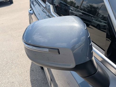 Used 2024 Kia Telluride S w/ S Sunroof Package FWD image 12