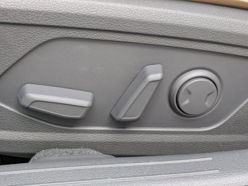New 2026 Hyundai Sonata Limited FWD image 18