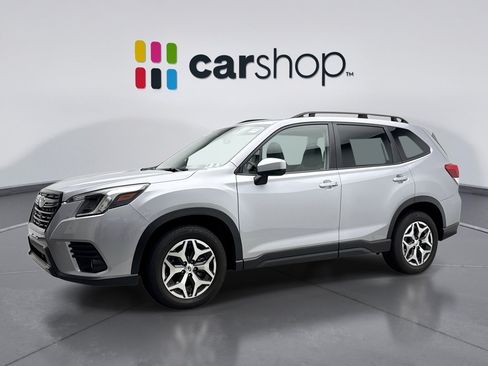 Used 2022 Subaru Forester Premium w/ Popular Package #1 AWD/4WD image 1