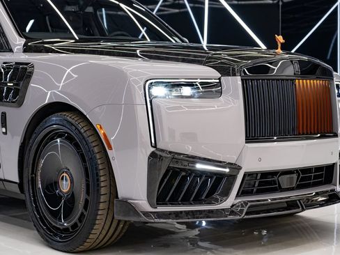 Used 2026 Rolls-Royce Cullinan AWD/4WD image 5