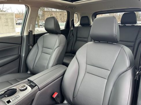 New 2026 Nissan Rogue SV image 5