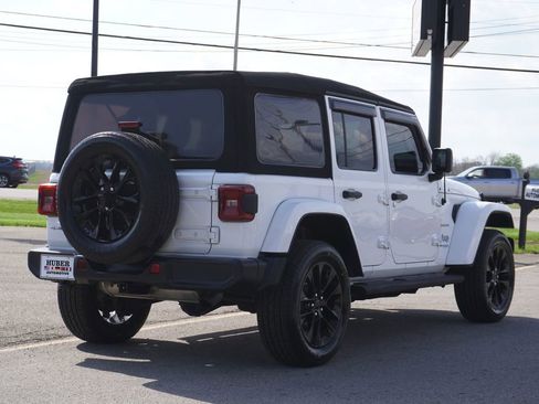 Used 2021 Jeep Wrangler Unlimited Sahara w/ Cold Weather Group AWD/4WD image 7