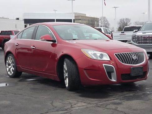 Used 2013 Buick Regal GS image 17