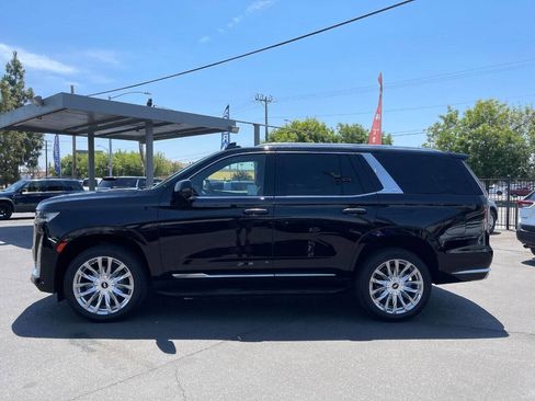Used 2021 Cadillac Escalade Premium Luxury RWD image 9