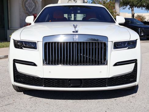 Used 2022 Rolls-Royce Ghost image 6