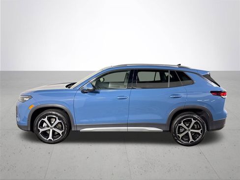 New 2026 Volkswagen Tiguan SE image 9