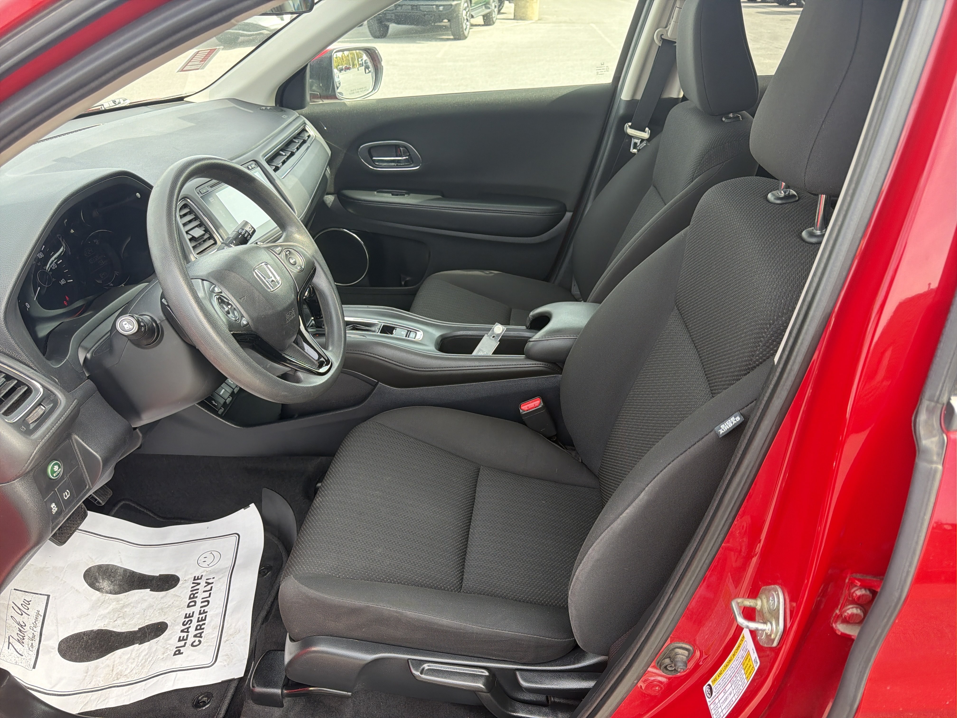 Used 2018 Honda HR-V EX image 12
