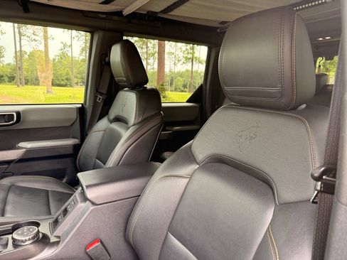 Used 2022 Ford Bronco Badlands AWD/4WD image 13
