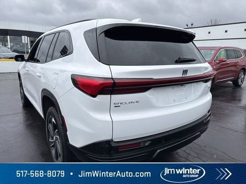 Used 2025 Buick Enclave Sport Touring image 11