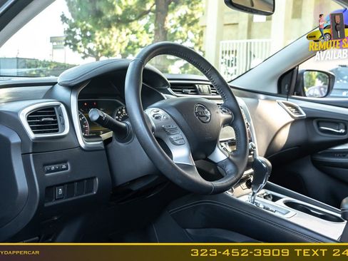 Used 2018 Nissan Murano SV AWD/4WD image 11