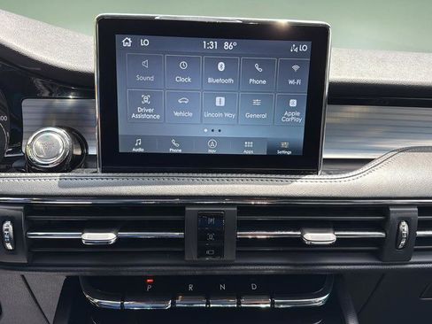 Used 2022 Lincoln Corsair AWD w/ Premium Package image 27