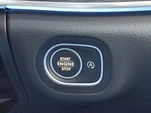 New 2026 Mercedes-Benz GLS 450 4MATIC image 25