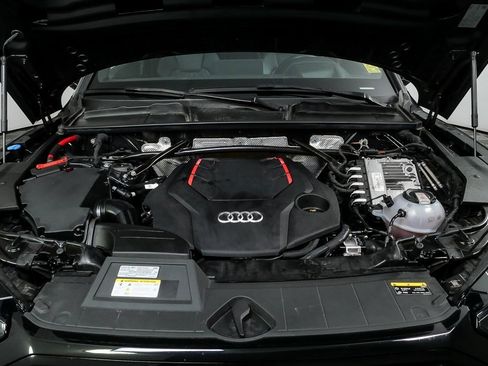 Used 2023 Audi SQ5 Prestige w/ Prestige Package image 35