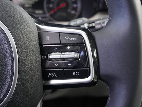 Used 2022 Kia Sorento S w/ Panoramic Sunroof Package image 40