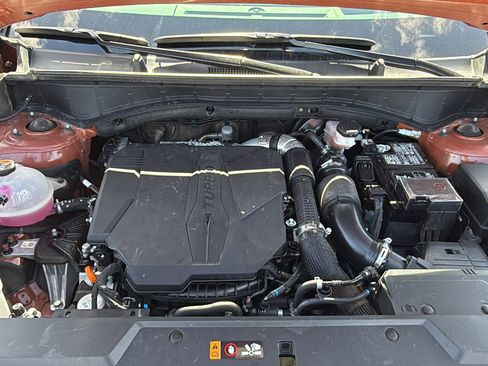 Used 2025 Hyundai Santa Fe Calligraphy image 36