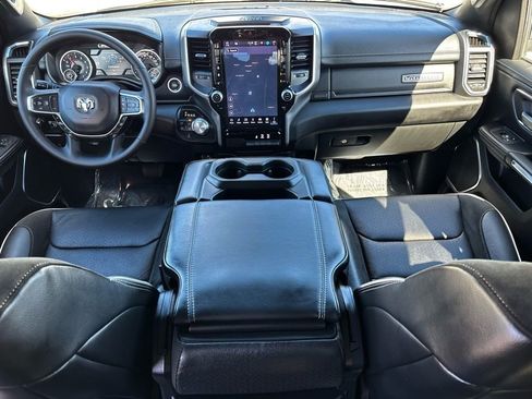 Used 2025 RAM 1500 Laramie image 19