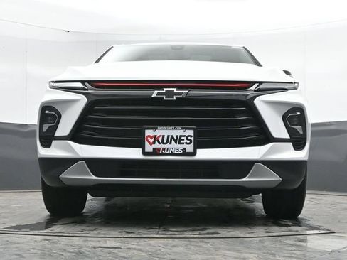 Used 2023 Chevrolet Blazer LT AWD/4WD image 51