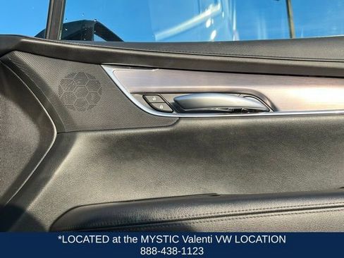 Used 2017 Cadillac XT5 Luxury w/ Driver Awareness Package image 28