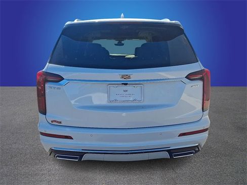 New 2025 Cadillac XT6 Premium Luxury w/ Platinum Package image 5