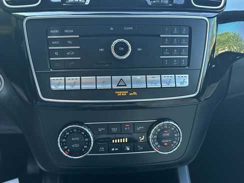 Used 2019 Mercedes-Benz GLS 550 4MATIC image 39