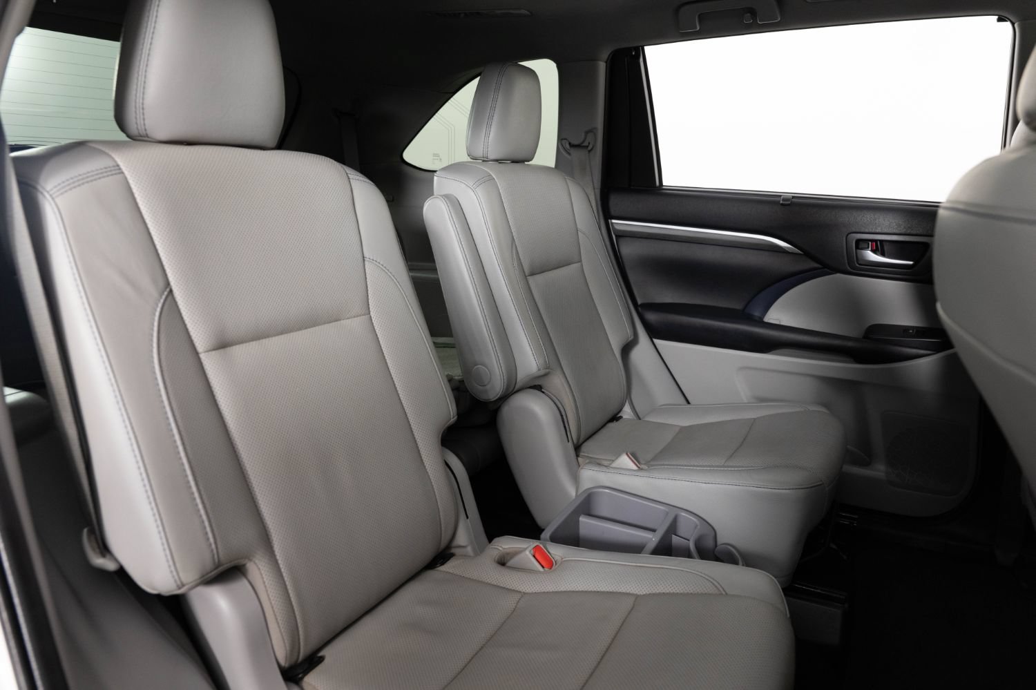 Used 2019 Toyota Highlander Limited Platinum AWD/4WD image 28