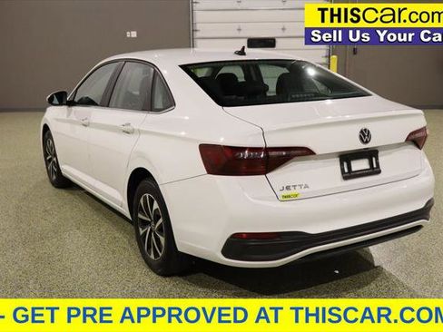 Used 2022 Volkswagen Jetta S image 5
