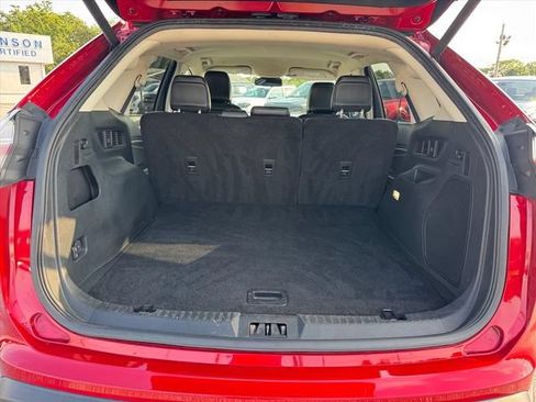 Used 2024 Ford Edge Titanium AWD/4WD image 10