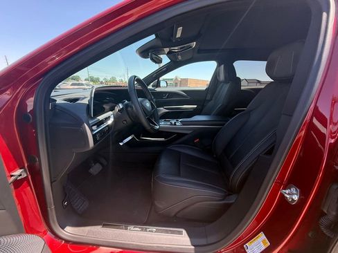 Certified 2025 Cadillac Lyriq Luxury w/ LPO, Floor Liner Package AWD/4WD image 30